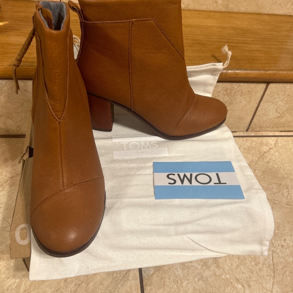 Tom’s warm leather tan booties
